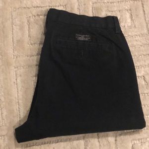 Banana Republic Emerson Chino • Black • 31/32